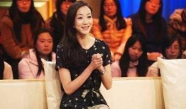 娱乐圈爆料两个女的,娱乐圈两大女神同框引热议